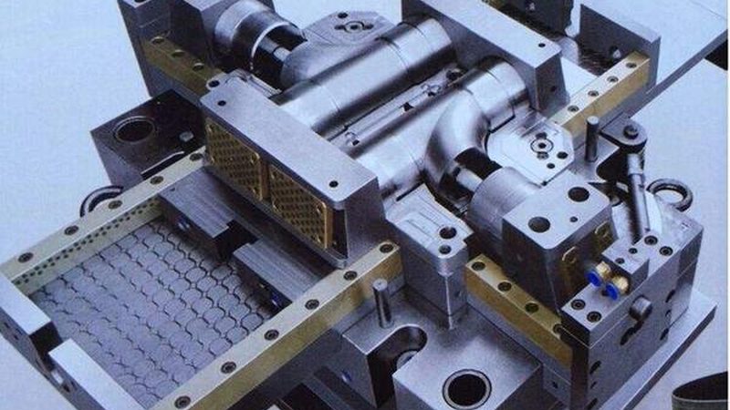 模具设计软件UG与ProE：核心差异与适用场景解析